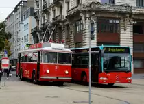 75 Jahre Trolleybus Biel. Oldtimerfahrten mit dem Bus 21 auf einer spezielle Route in Biel am 24. Oktober 2015.
Foto: Walter Ruetsch