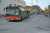 KN-C 1135 fährt am 07.10.2015 als Linie 9B durch Konstanz. Aufgenommen wurde ein Mercedes Benz Citaro.
