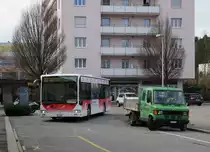 BGU: MERCEDES CITARO Nr. 20 der Linie 23 bei der Einfahrt Grenchen Süd am 1. Dezember 2015.
Foto: Walter Ruetsch