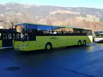 Mercedes-Benz Integro von POSTBUS unterwegs als Kurs nach Kals a. G. Großdorf auf der Kfl. 4408 (Lienz Bahnhof - Kals a. G. Taurer) am 7.12.2015 an der Haltestelle Lienz Bahnhof. 