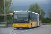 Am 08.10.2015 fährt SZ-616601 (Mercedes Benz Citaro Facelift) auf der Linie 524 nach Pfäffikon. Aufgenommen an der Haltestelle, Buttikon Mittelpunktschule.
