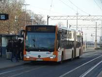 RNV Mercedes Benz Citaro C2 G 8190 am 10.12.15 in Heidelberg Hbf auf der 32