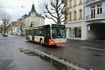 Die Citaro I Normbusse sind beim BSU nur noch Reserve (Wagen 72-75). Auf Grund eines Defekts am sonst eingesetzten BGU Citaro I auf dem CIS Sch�lerkurs wurde am 09.12.2015 der BSU Citaro I Nr. 72 eingesetzt, Solothurn.