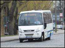 Iveco Kleinbus der Kraftverkehrsgesellschaft mbH Ribnitz-Damgarten in Stralsund am 22.03.2014