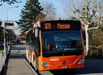 RBS: Der Mercedes CITARO Nummer 216 der Linie 871 wartete am 14. Dezember 2015 in Jegenstorf auf die Abfahrt nach Messen im solothurnischen Bucheggberg.
Foto: Walter Ruetsch 