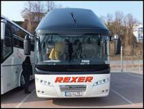 Neoplan Starliner von Rexer aus Deutrschland im Stadthafen Sassnitz am 28.03.2014
