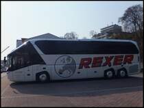 Neoplan Starliner von Rexer aus Deutrschland im Stadthafen Sassnitz am 28.03.2014