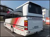 Neoplan Jetliner von Der Rennersdorfer aus Deutschland im Stadthafen Sassnitz am 28.03.2014