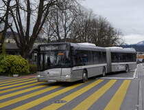 AAGR - Irisbus Nr.2  LU 15732 unterwegs auf der Linie 51 in Luzern vor dem Bahnhof am 01.12.2015