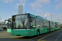 MAN Bus (ex 787) ist ausgemustert worden und steht auf dem Hof der Garage Rankstrasse. Die Aufnahme stammt vom 03.12.2015.