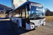 Einer der zwei neuen VDL Citea der OGV am 27.12.2015 nahe des Bahnhofs Kötschach-Mauthen.