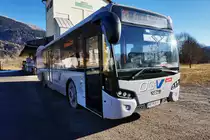 Einer der zwei neuen VDL Citea der OGV am 27.12.2015 nahe des Bahnhofs Kötschach-Mauthen.