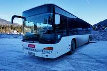 Setra S 415 NF von Gitschtal Reisen - Wastian GmbH am 27.12.2015 nahe der Haltestelle Millennium-Express.
