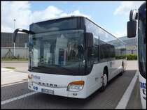 Setra 415 NF von Regionalbus Rostock in Rostock am 13.04.2014