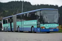 Dieser Setra S 3XX (OA-K 664) steht am 11.10.2015 in Sonthofen.
