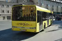 Am 12.10.2015 fährt IL-576IZ auf der Linie TS. Aufgenommen wurde ein Solaris Urbino 12 / Innsbruck Marktplatz.
