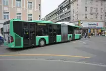 Am 13.10.2015 fährt BS-6666 auf der Linie 38. Aufgenommen wurde ein Mercedes Benz Citaro G CNG / Basel Claraplatz.
