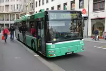 Am 13.10.2015 fährt BS-2826 auf der Linie 33. Aufgenommen wurde ein MAN Niederflurbus der 2. Generation / Basel Schifflände.
