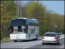 Neoplan Starliner von Thiemann aus Deutschland in Sassnitz am 26.04.2014