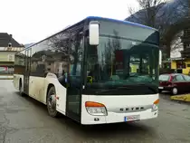 Setra S 415 NF von Siebler Reisen unterwegs auf der Kfl. 5021 als Kurs 11 (Oberdrauburg Bahnhof - Greifenburg Gemeindeamt) am 3.2.2016 beim MPREIS nahe der Haltestelle Dellach im Drautal West.
