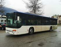 Setra S 415 NF von Siebler Reisen unterwegs auf der Kfl. 5021 als Kurs 11 (Oberdrauburg Bahnhof - Greifenburg Gemeindeamt) am 3.2.2016 beim MPREIS nahe der Haltestelle Dellach im Drautal West.
