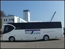 Mercedes Sundancer von BoyTours aus Deutschland im Stadthafen Sassnitz am 26.04.2014