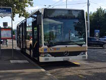 AZZK Zollikon, Mercedes-Benz Citaro (Nr. 50/ZH 638050, 2004) am Di 8. September 2015 am Bahnhof Zürich ZH, Tiefenbrunnen. Dieser Wagen war wie so oft auf der Linie 910 eingeteilt. Nr. 50 und sein baugleiches Schwesterfahrzeug Nr. 51 sind anscheinend sozusagen die Stammfahrzeuge der AZZK für diese Linie...