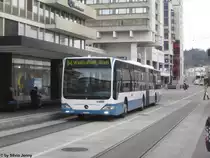 VBZ Nr. 417 (Mercedes CitaroII O530G) am 14.1.2016 beim Bhf. Oerlikon