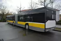 Dieser Bus ist neu bei der VTF (TF-VG 121) und wurde am 06.02.2016 am Hauptbahnhof in Potsdam gesichtet. Aufgenommen wurde ein neuer Solaris Urbino 18.
