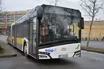 Dieser Bus ist neu bei der VTF (TF-VG 121) und wurde am 06.02.2016 am Hauptbahnhof in Potsdam gesichtet. Aufgenommen wurde ein neuer Solaris Urbino 18.