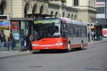 Am 14.10.2015 fährt ZH-730204 auf der Linie 10 zum Bahnhof Oberwinterthur. Aufgenommen wurde ein Solaris Urbino 12 / Stadthausstrasse Winterthur.