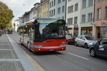Am 14.10.2015 fährt ZH-730292 auf der Linie 674 zum Bahnhof Winterthur. Aufgenommen wurde ein Solaris Urbino 12 / Winterthur Stadthausstrasse.