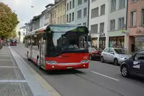 Am 14.10.2015 fährt ZH-730292 auf der Linie 674 zum Bahnhof Winterthur. Aufgenommen wurde ein Solaris Urbino 12 / Winterthur Stadthausstrasse.