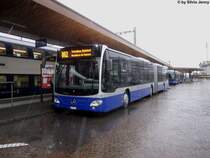 VZO Nr. 128 (Mercedes Citaro C2 O530G) am 4.1.2016 beim Bhf. Wetzikon