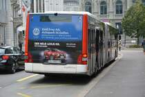 Am 14.10.2015 fährt dieser MAN Lion's City G mit dem Kennzeichen SG-198277 auf der Linie 3. Aufgenommen in der Innenstadt von St. Gallen.