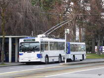 TL Lausanne - Trolleybus Nr.785 unterwegs auf der Linie 9 in der Stadt Lausanne am 18.02.2016