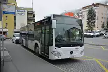 GR-96353 steht am 15.10.2015 am Bahnhof Davos Dorf. Aufgenommen wurde ein Mercedes Benz Citaro der 2. Generation.
