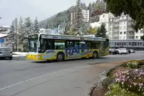 Am 15.10.2015 fährt GR-51225 auf der Linie 1. Aufgenommen wurde ein Mercedes Benz Citaro / Davos Dorf, Pischa Terminal.
