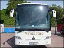 Mercedes Tourismo (mit Intouro Front!) von ReiseLeo aus Deutschland im Stadthafen Sassnitz am 17.05.2014