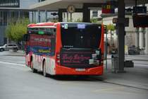 GR-97518 fährt am 16.10.2015 auf der Linie 6 durch Chur. Aufgenommen wurde ein Mercedes Benz Citaro K der 2. Generation.
