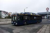 Stadtbus Gotha: MAN Lion's City CNG (Wagennummer 124) des Omnibusbetriebes Wolfgang Steinbrück (Lackierung: Berlin), aufgenommen im März 2016 am Zentralen Omnibusbahnhof in Gotha.