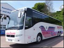 Volvo 9700 von Ideal-Tours aus Deutschland im Stadthafen Sassnitz am 17.05.2014