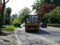 Ikarus 260.02 am 11.05.2013 in Löbau am Katzenturm