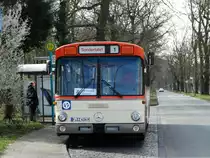 VGF Mercedes Benz O305 als Osterhasenexpress am 26.03.16 in Frankfurt am Main Schwanheim