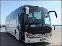 Setra 515 HD von Schröder Neuss aus Deutschland im Stadthafen Sassnitz am 17.05.2014