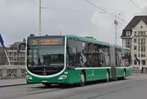 Mercedes Citaro 7018 auf der Linie 34 überquert die Mittlere Rheinbrücke. Die Aufnahme stammt vom 08.03.2016.