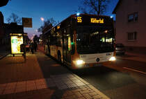 Mercedes-Benz O 530 II (Nr. 6252) der rnv, unterwegs als Linie 55 (Waldhof, Haus Waldhof - Käfertal Bahnhof), am 18.3.2016 bei der Haltestelle Käfertal Käfertalschule.