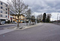 Blick auf die Bushaltestelle Heppenheim Bahnhof am 27.3.2016.