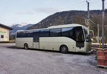 Eigentlich ist dieses Bild von einem Temsa Safari in Oberdrauburg seit der Übernahme der Kfl. 5021, durch die OGV am 14.9.2015, Geschichte. Durch den SEV von Greifenburg-Weißensee nach Lienz steht nun wieder wie früher jeden Tag ein Temsa Safari beim Bahnhof in Oberdrauburg.