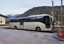 Eigentlich ist dieses Bild von einem Temsa Safari in Oberdrauburg seit der Übernahme der Kfl. 5021, durch die OGV am 14.9.2015, Geschichte. Durch den SEV von Greifenburg-Weißensee nach Lienz steht nun wieder wie früher jeden Tag ein Temsa Safari beim Bahnhof in Oberdrauburg.